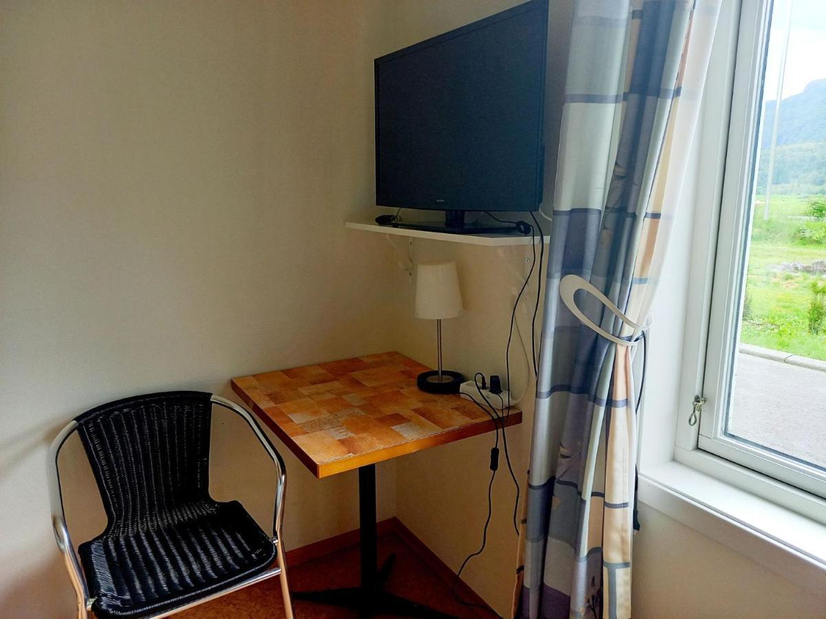 Отель Vikedal Relax Center Экстерьер фото